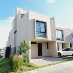 casa con jardin